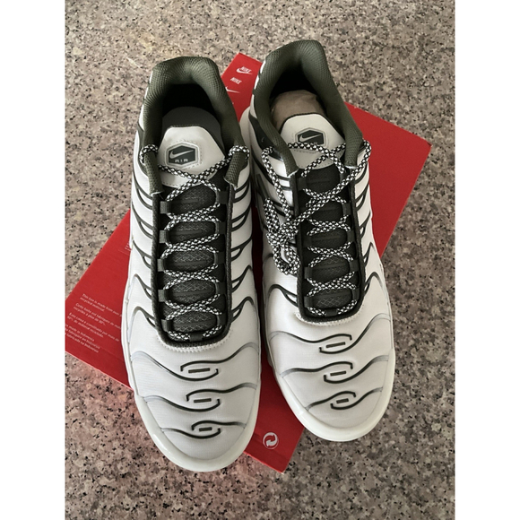 Size 12 Nike Air Max Plus Phantom‎ Neutral Olive main image 11